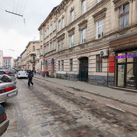 Leogrand Apartments Panteleimona Kulisha 27 Львів Екстер'єр фото